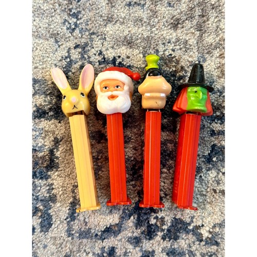 Vintage pez dispensers - vintage,